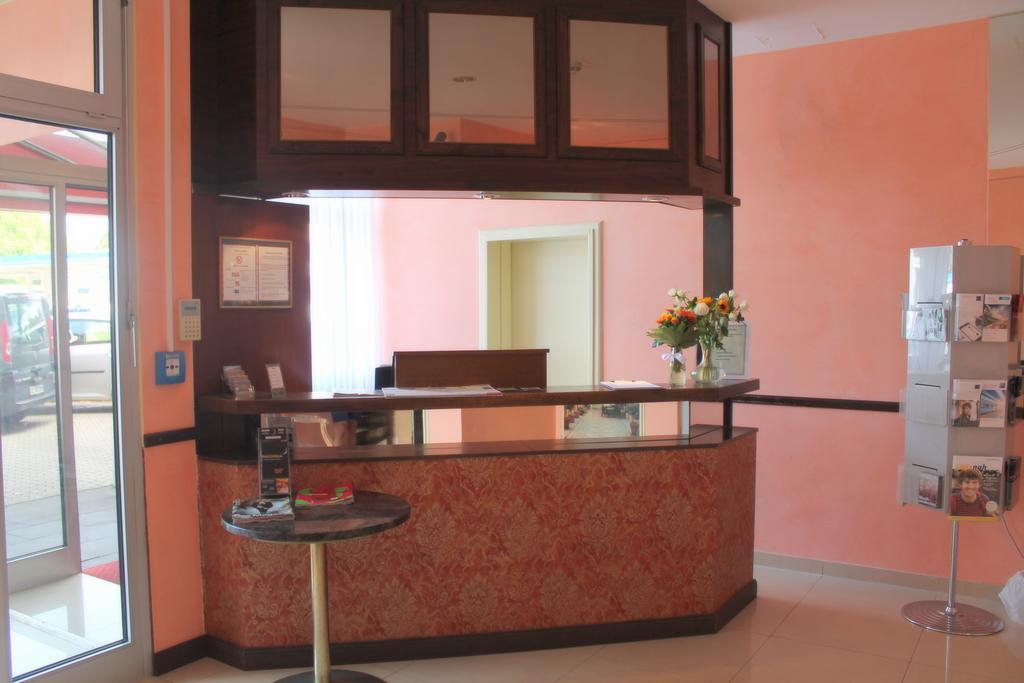 Hotel Lorien Cologne Extérieur photo